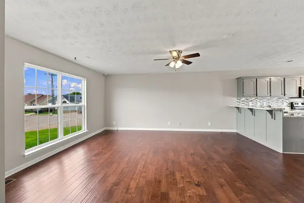 303 Bandera Ln, Springfield, TN 37172