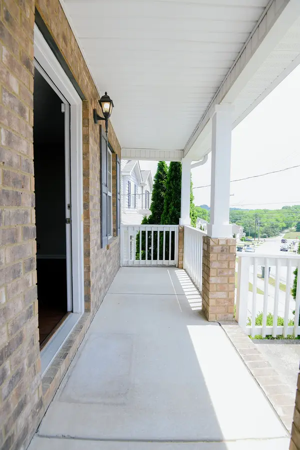 132 Tulip Grove Pt, Hermitage, TN 37076