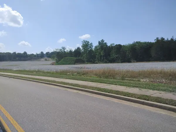 0 Veterans Parkway, Murfreesboro, TN 37128