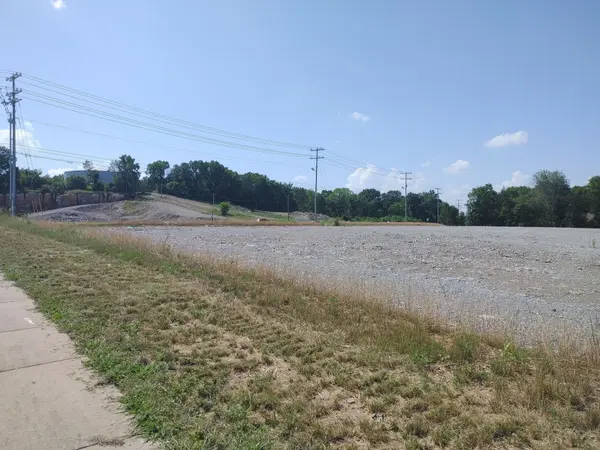 0 Veterans Parkway, Murfreesboro, TN 37128