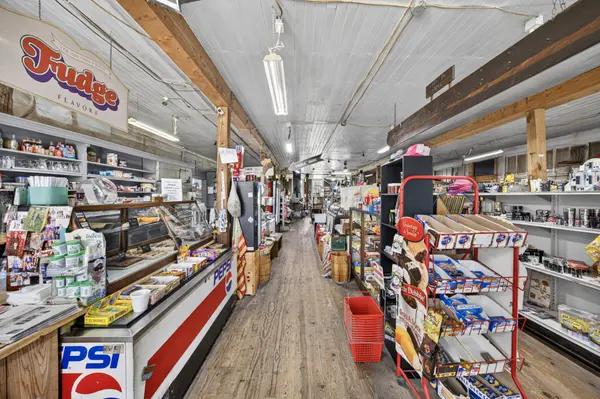 3902 N York Hwy, Pall Mall, TN 38577