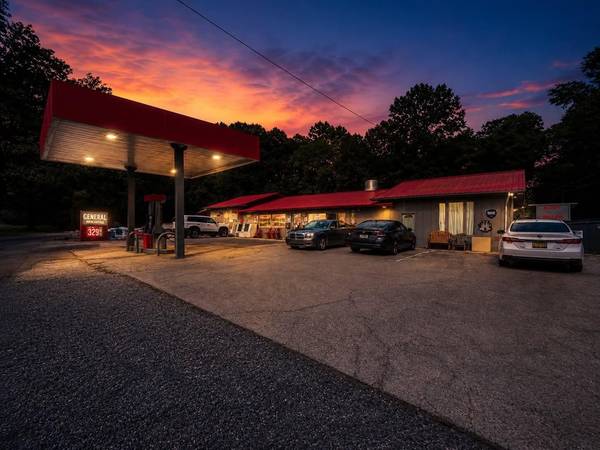 6718 Tennessee 304, Ten Mile, TN 37880