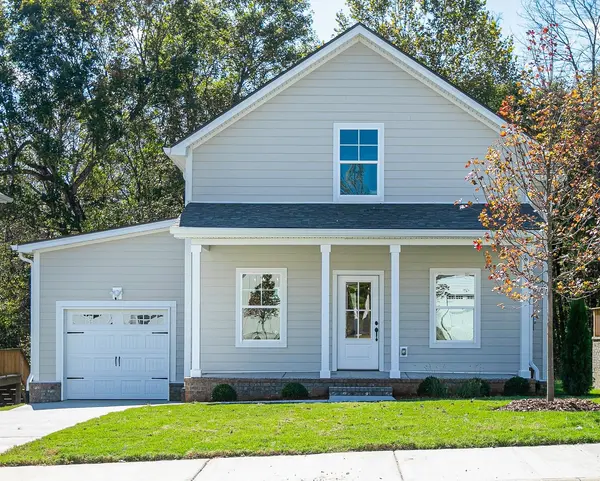 1028 Sycamore Ridge East,  Burns,  TN 37029