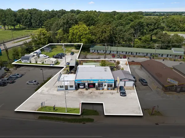 15145 Fort Campbell Blvd, Oak Grove, KY 42262