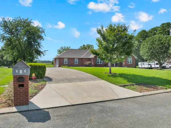 262 Crimson Dr, Winchester, TN 37398