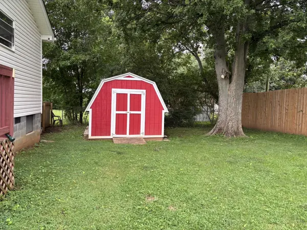 294 Tiny Town Rd, Clarksville, TN 37042