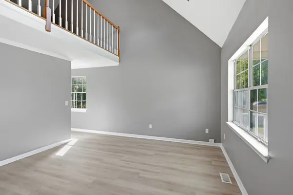 131 E Morris Dr, Gallatin, TN 37066