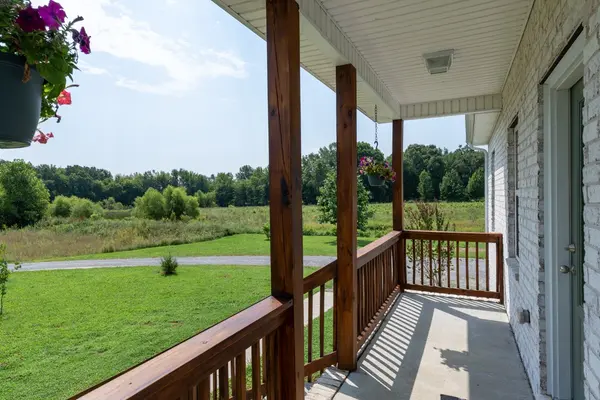 242 Ashley Dawn Ct, Portland, TN 37148
