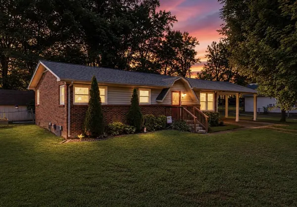 710 Meade Dr, Spring Hill, TN 37174