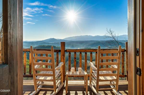 2251 Upper Middle Creek #12, Sevierville, TN 37876