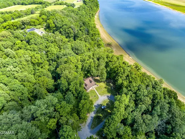3744 Leadvale Road, White Pine, TN 37890