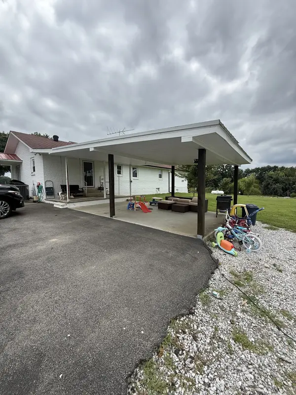 1487 Boyd Rd, Lafayette, TN 37083