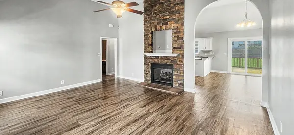 1184 Country Fields Lane, Clarksville, TN 37040