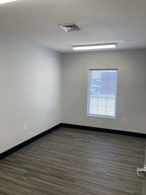 2543 Madison St #108, Clarksville, TN 37043