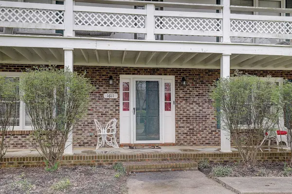 1611 Saltlick Pl, Murfreesboro, TN 37129