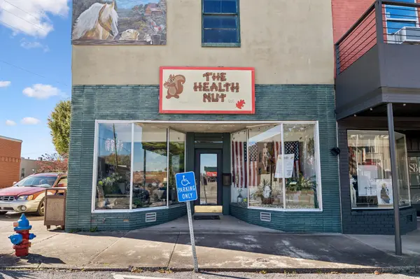 220 Public Sq, Lafayette, TN 37083