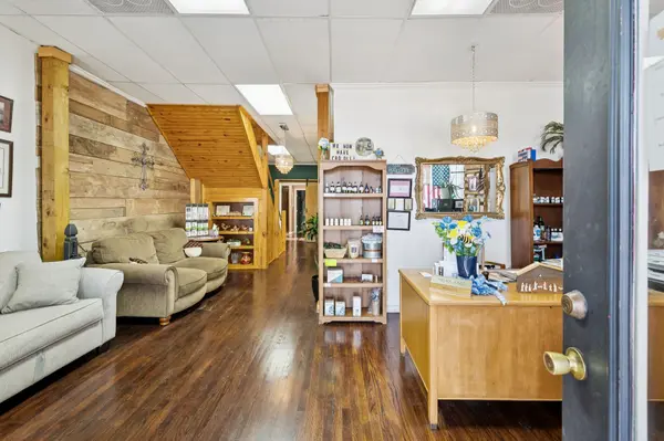 220 Public Sq, Lafayette, TN 37083