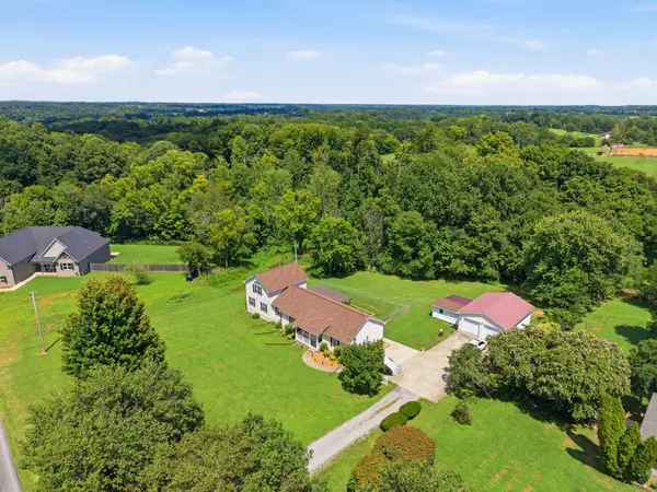 7464 Hoods Branch Rd, Springfield, TN 37172