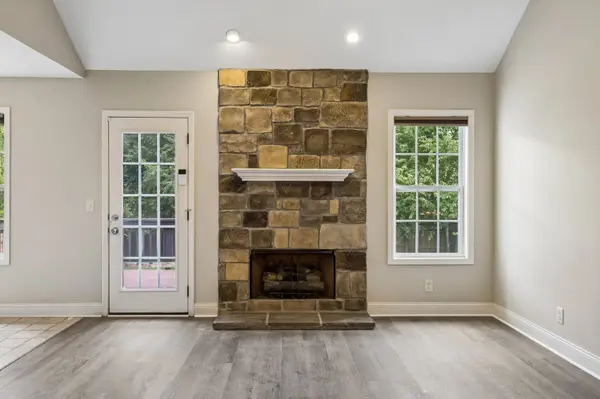 688 Fox Trail Ct, Clarksville, TN 37040