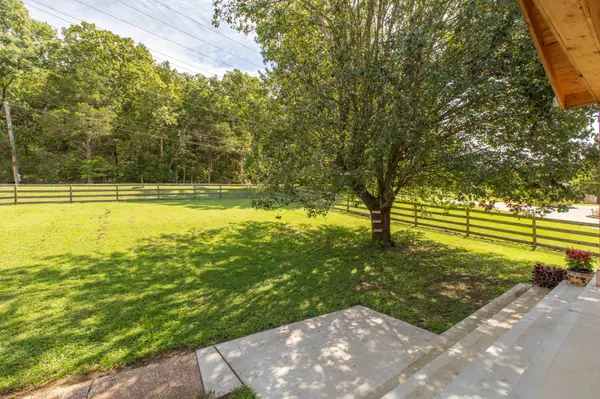 929 Davidson Dr, Nashville, TN 37205