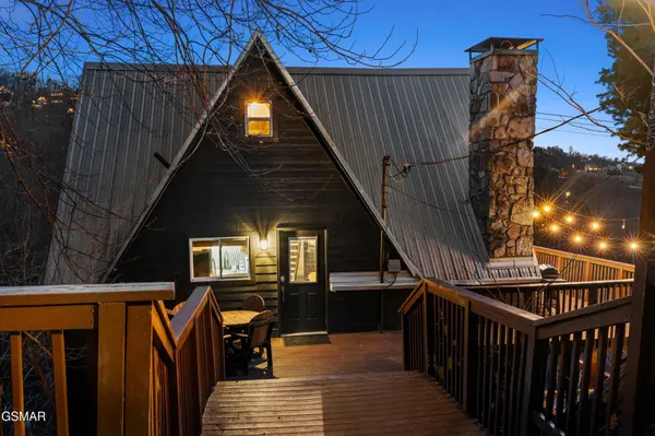 1835 Zurich Court, Gatlinburg, TN 37738