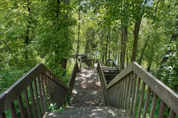 324 E Kingston Springs Rd, Kingston Springs, TN 37082