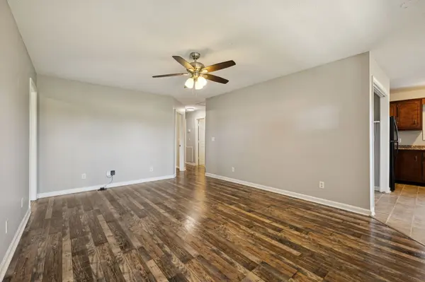 560 Grays Chapel Rd, Cunningham, TN 37052