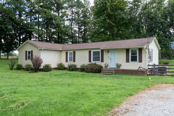 4475 Highway 76, Cottontown, TN 37048