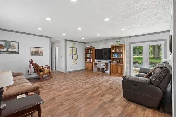 4475 Highway 76, Cottontown, TN 37048