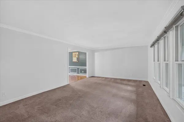 9225 Evening Shadow Drive, Chattanooga, TN 37421