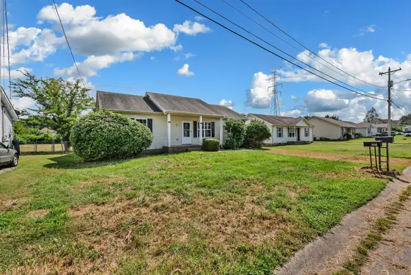 1634 Hannibal Dr, Oak Grove, KY 42262