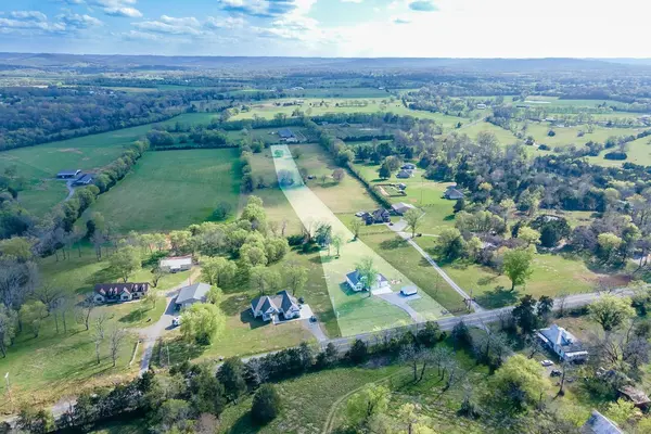 1331 Highway 64 #W, Shelbyville, TN 37160