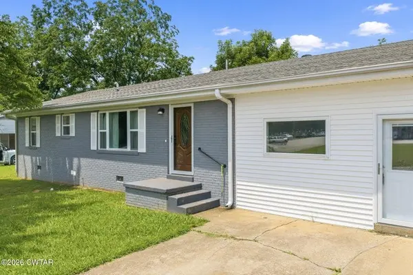 291 Factory Dr, Lexington, TN 38351