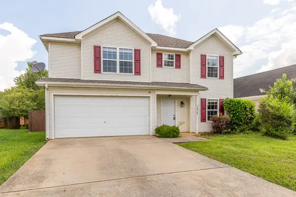 5078 Cornelius Dr, Murfreesboro, TN 37129