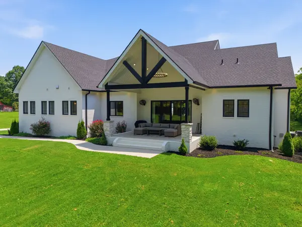 1239 Madison Creek Rd, Goodlettsville, TN 37072