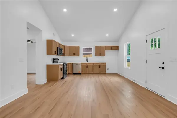 904 East Decherd Street, Tullahoma, TN 37388
