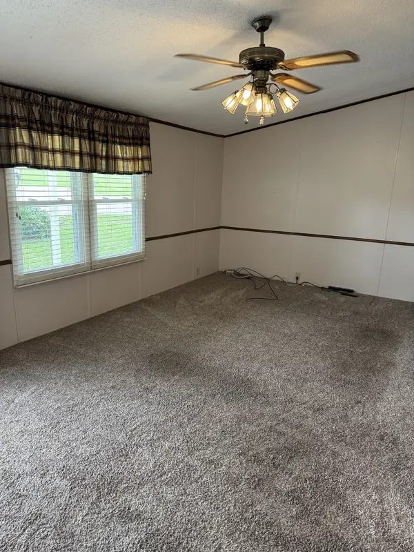 6165 Highway 69 #N, Paris, TN 38242