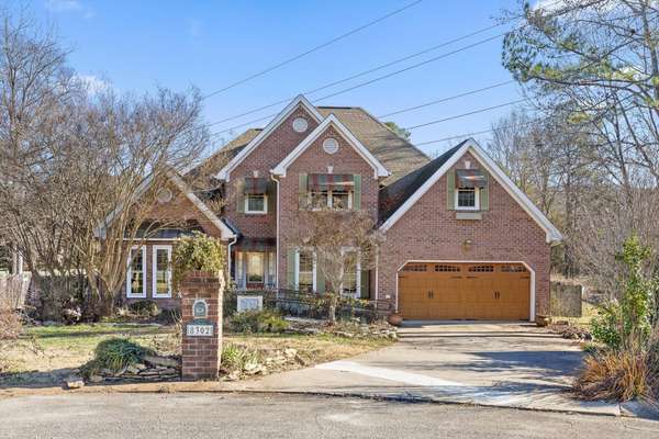 8302 Grinder Creek Place, Chattanooga, TN 37421