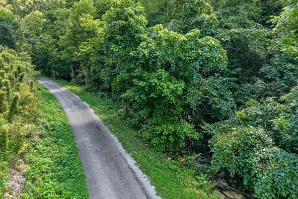 2949 Wilmouth Creek Rd, Liberty, TN 37095