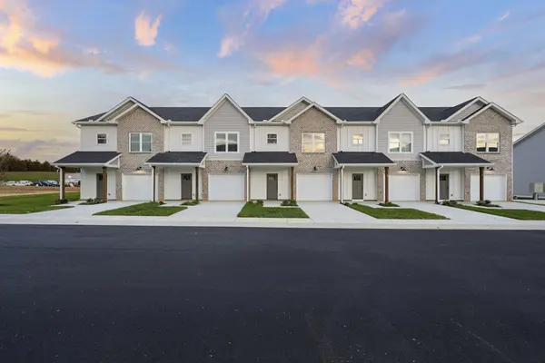 2624 S Main St #14, Springfield, TN 37172