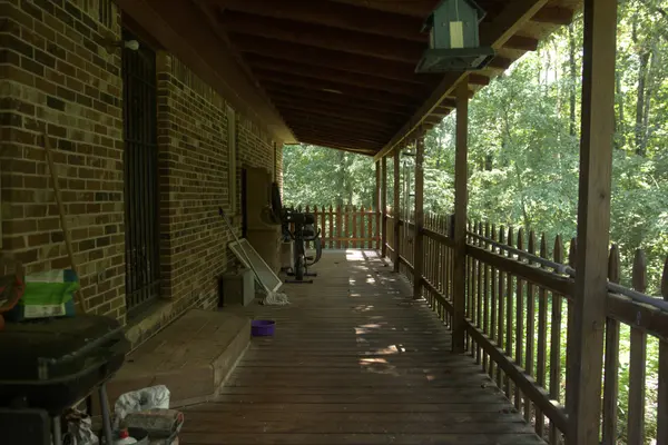 1300 Holder Rd, Cedar Grove, TN 38321