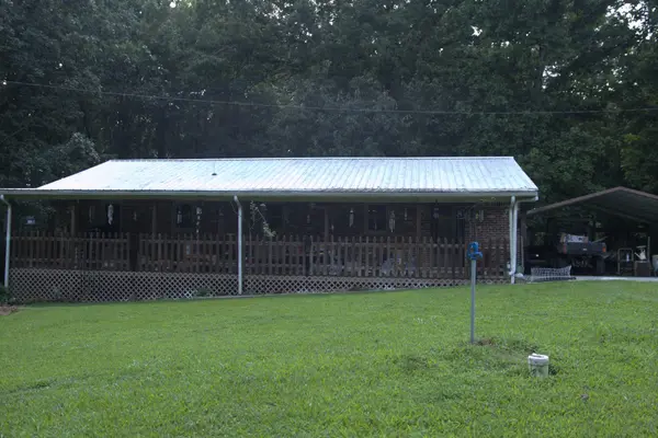 1300 Holder Rd, Cedar Grove, TN 38321