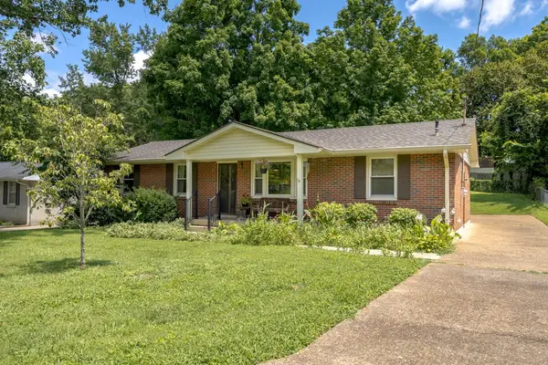 5026 Ashley Dr,  Nashville,  TN 37211