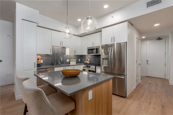 1212 Demonbreun St #A9, Nashville, TN 37203