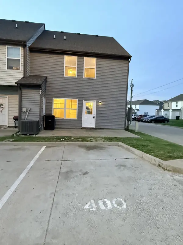 400 Rick McCormick Dr, La Vergne, TN 37086