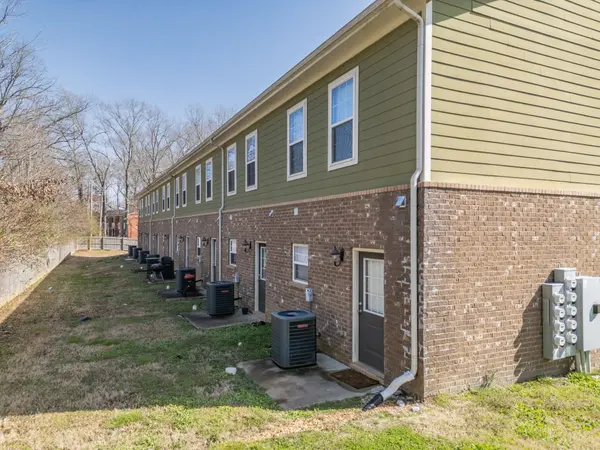 156 Silver St, Tullahoma, TN 37388