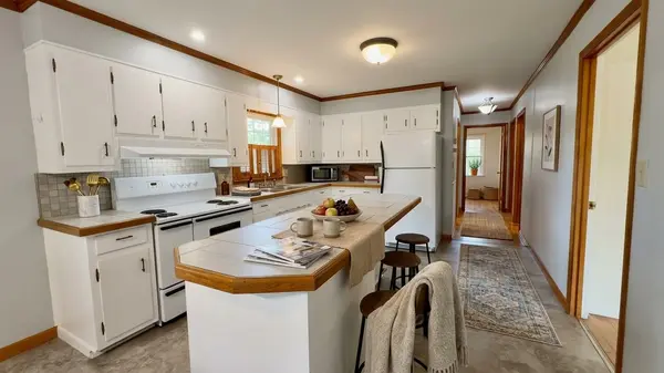 805 Fairlane Cir, Smithville, TN 37166