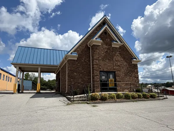 1418 Sparta St, Mcminnville, TN 37110
