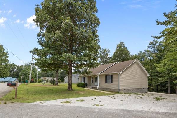 45 Bill Ct, Waverly, TN 37185