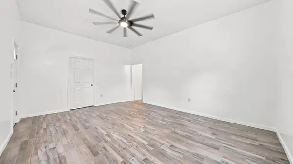 1252 S Ocoee Street, Cleveland, TN 37311